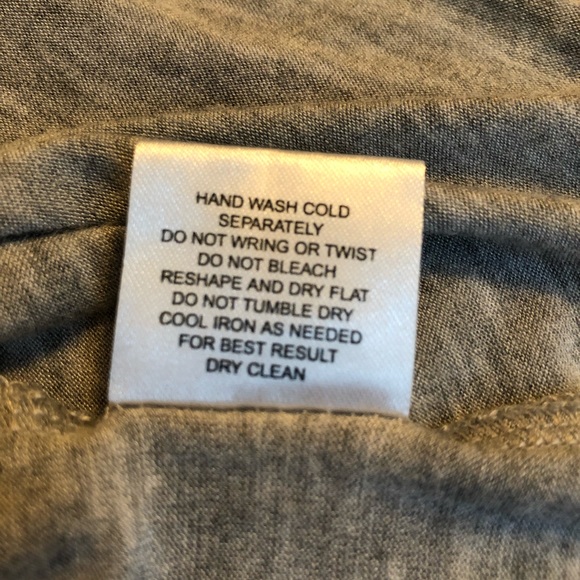 Pink Rose Brand Top - Picture 6 of 6